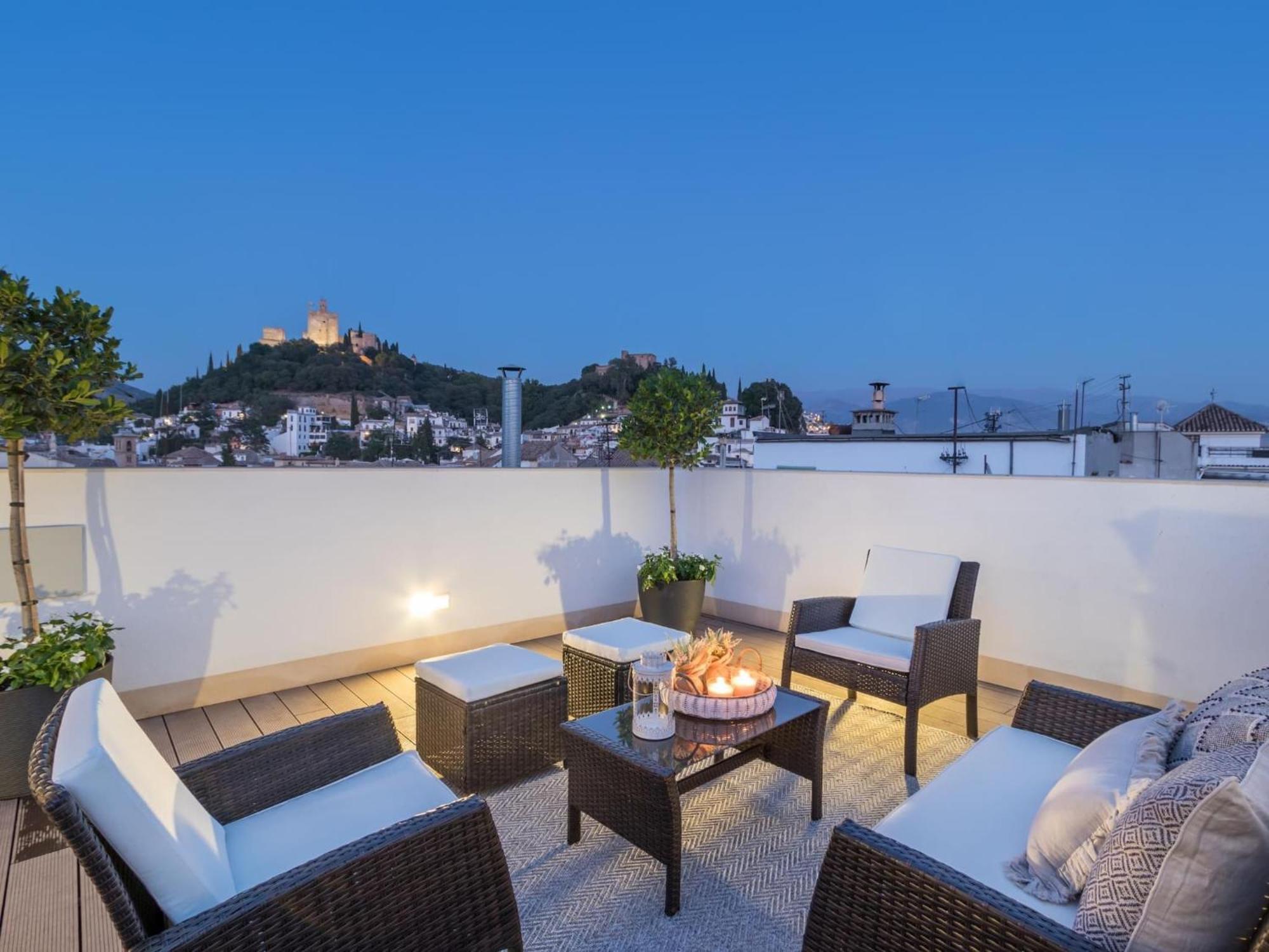 Chezmoihomes Luxury Plaza Nueva Penthouse Granada Exterior foto